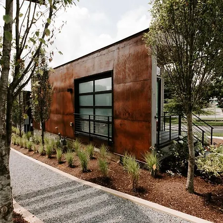 Ironwood Grove, Tiny House Hotel-2