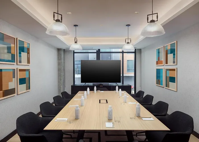 Homewood Suites By Hilton Nashville Downtown The Gulch